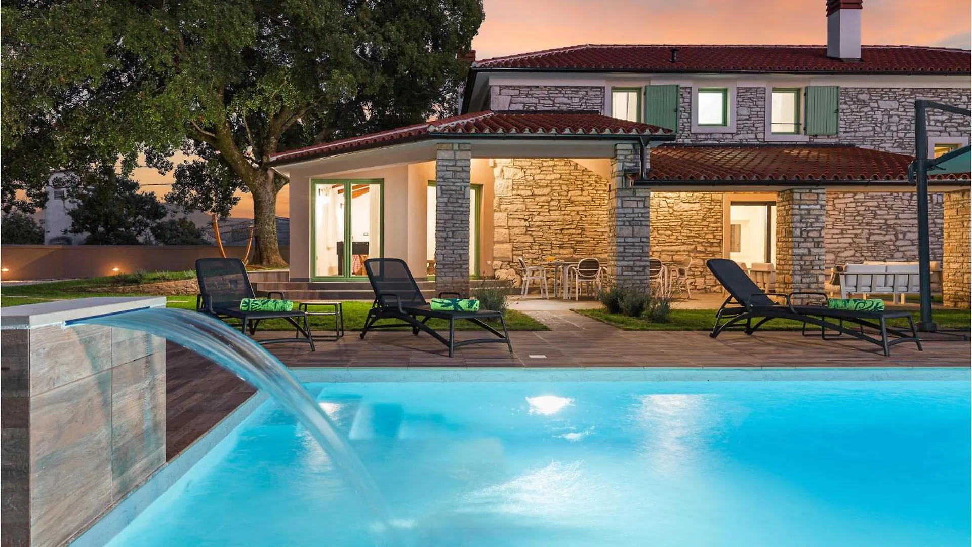 Ferienhaus Cozy Home In Sajini With Outdoor Swimming Pool Kroatien